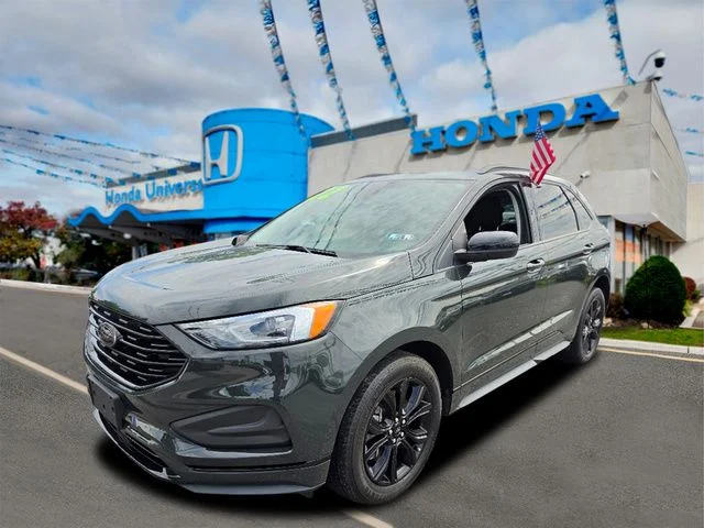 2022 Ford Edge SE AWD's photo