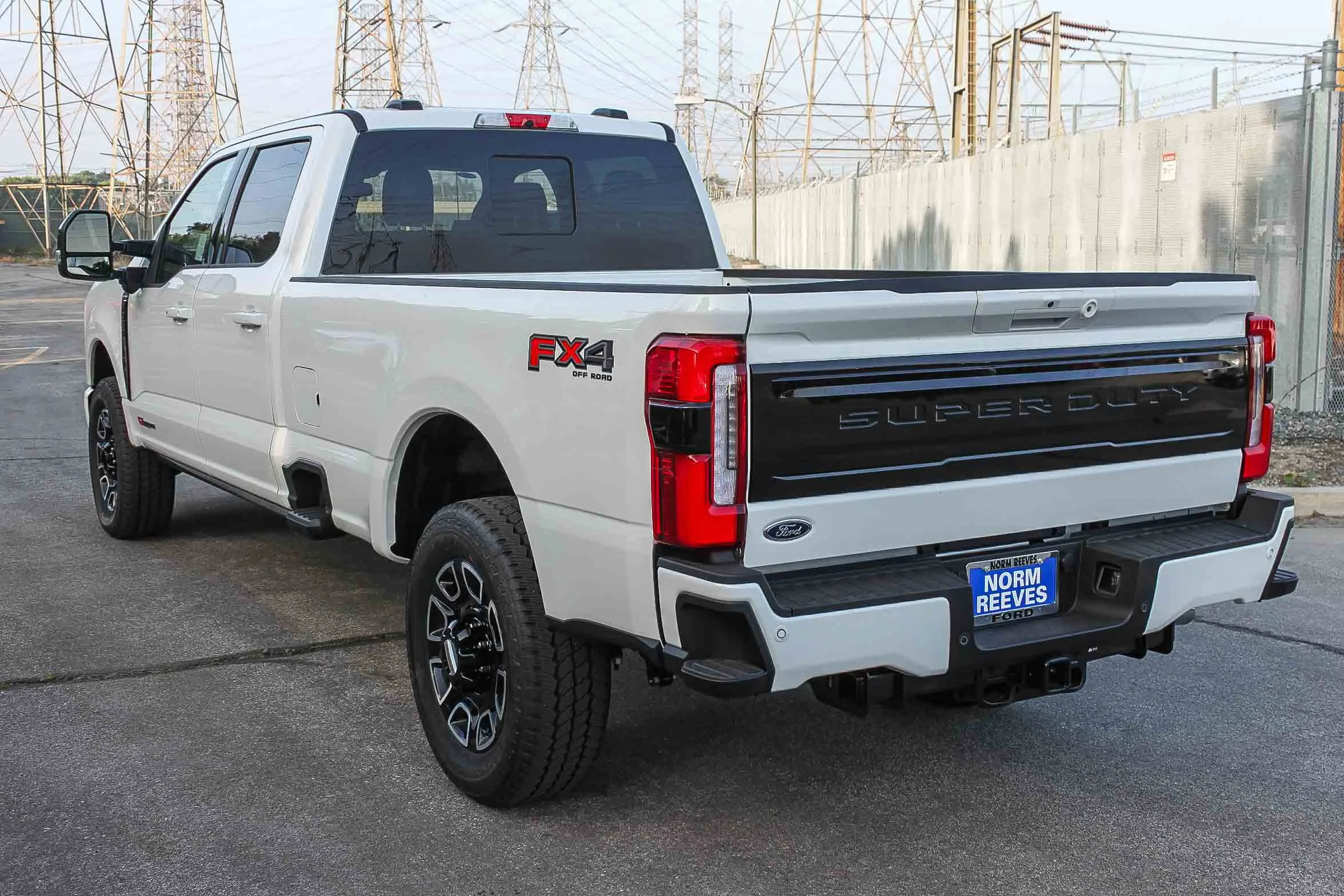 New 2026 Star White Metallic Tri-Coat Ford F-350® Platinum® image 6
