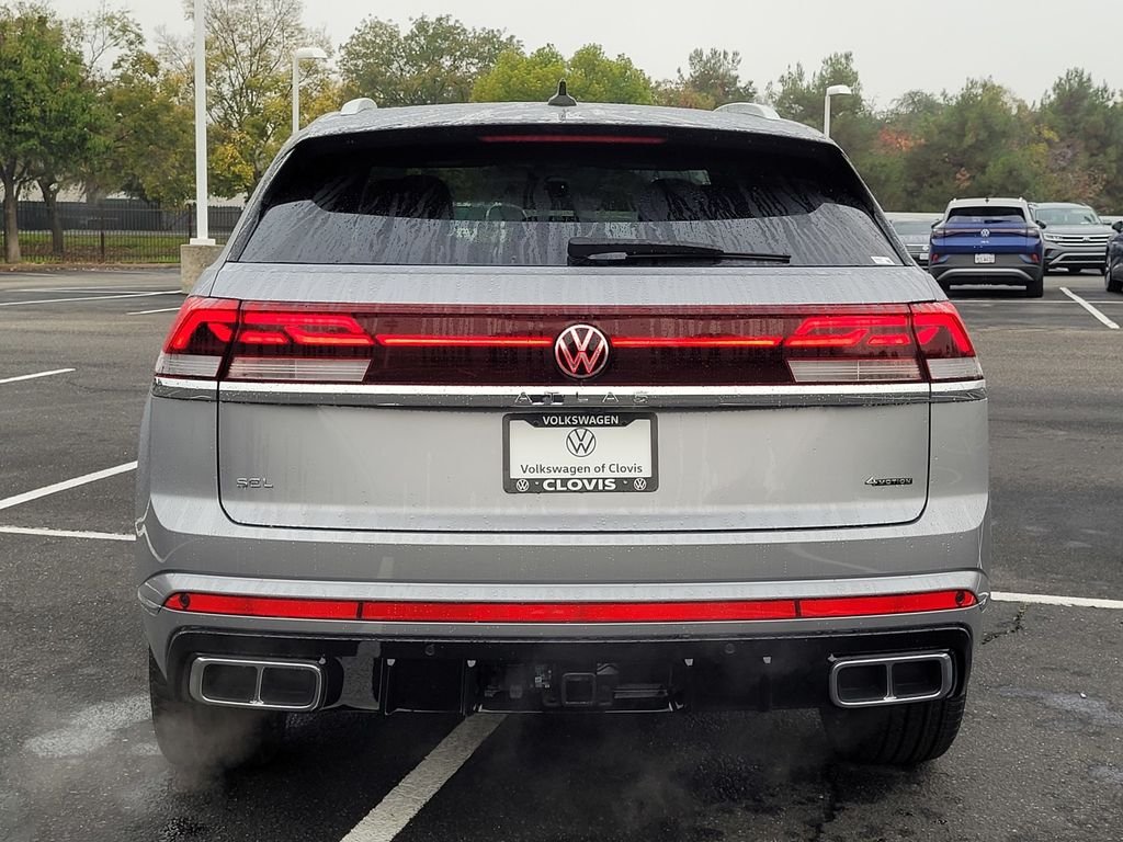New 2026 Silver Volkswagen 2.0T SEL Premium R-Line image 6