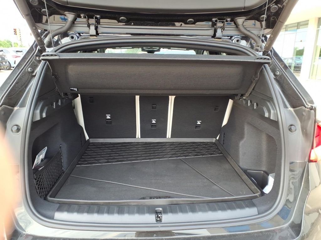 2026 BMW X1 XDrive28i - Photo 11