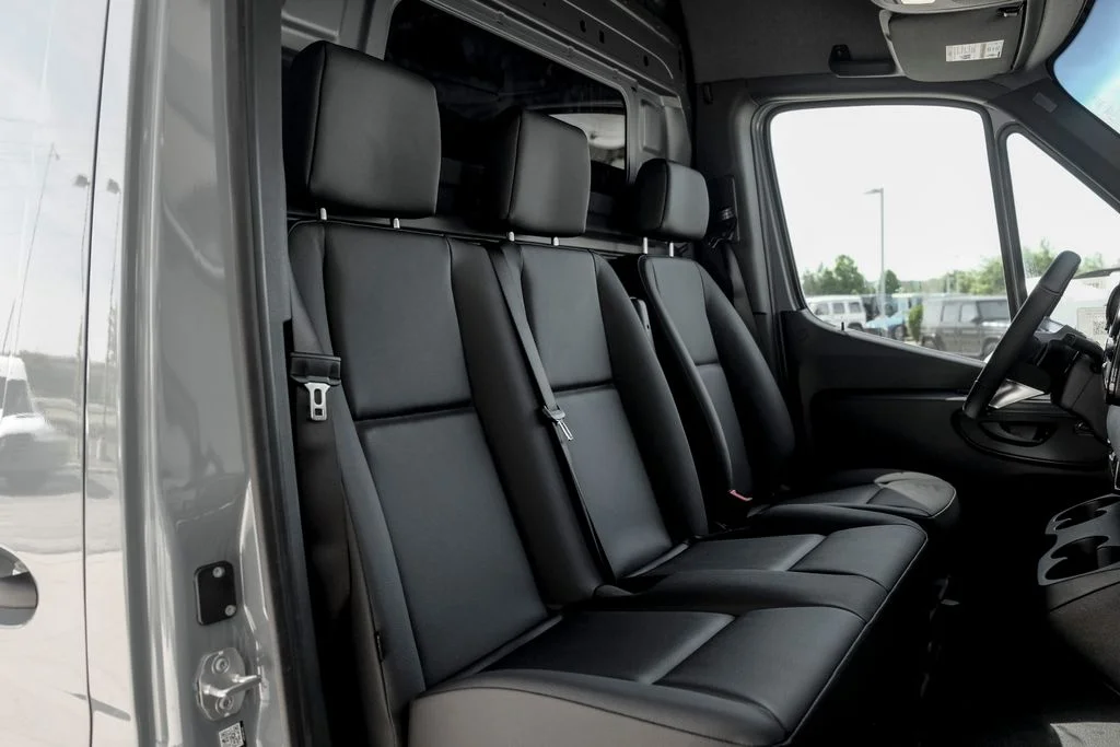 New 2026 Blue Gray Mercedes-Benz Cargo 170 WB image 21