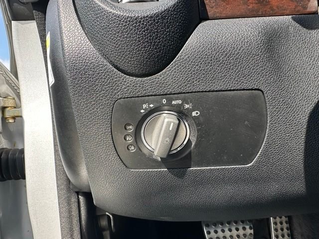 Used 2007 Gray Mercedes-Benz SLK 280 image 14