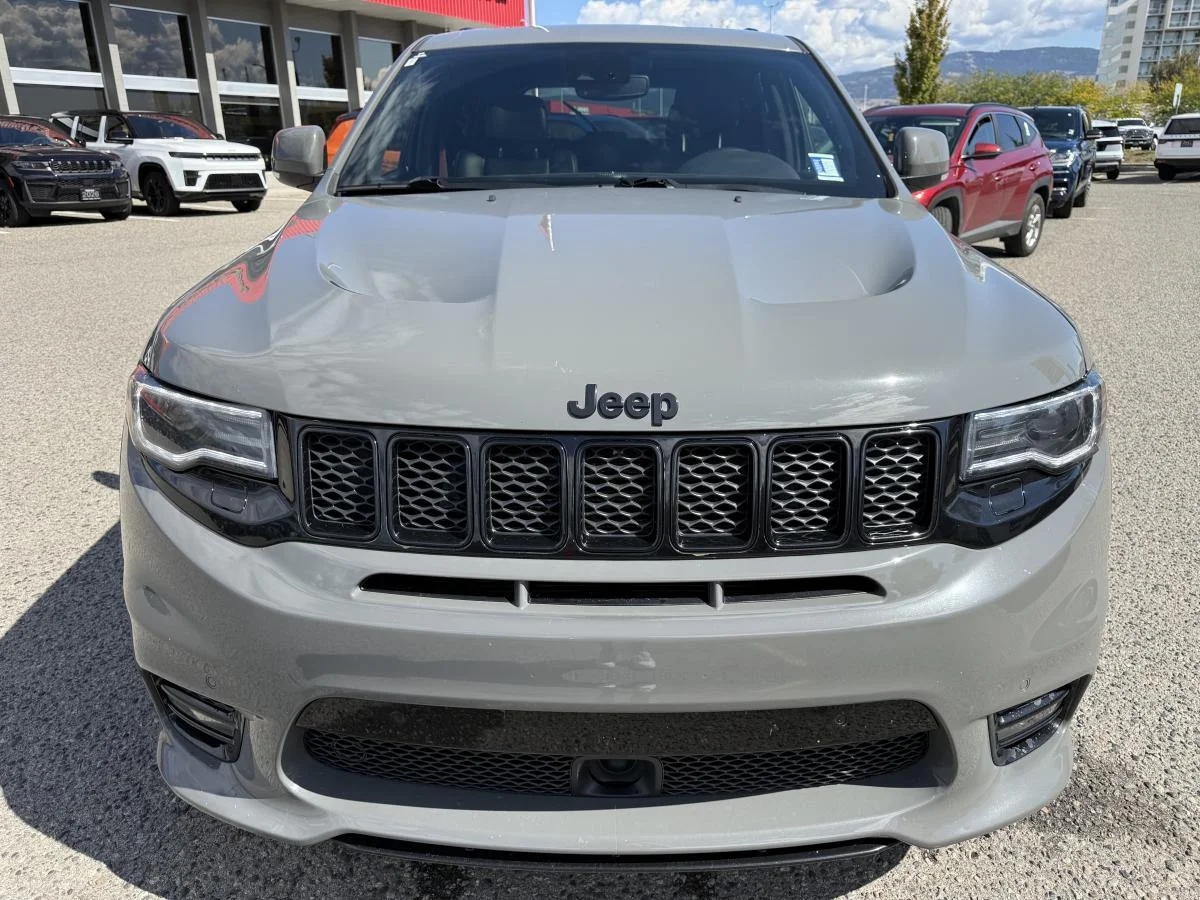Used 2019 Grey Jeep SRT image 2