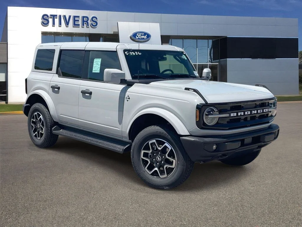 New 2026 White Ford Outer Banks image 1
