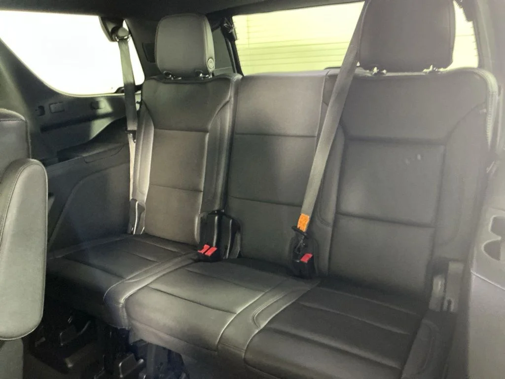 Used 2023 Black Chevrolet High Country image 14