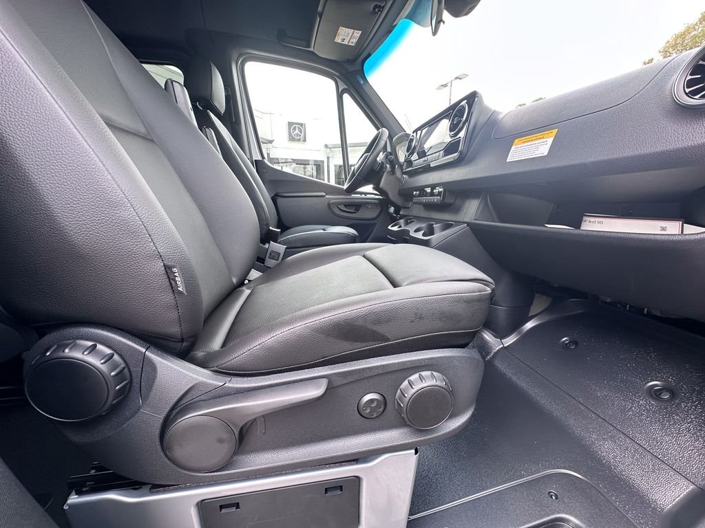 2025 Mercedes-Benz Sprinter Passenger Van Base - Photo 34