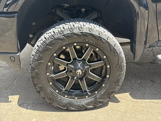 Used 2020 Black GMC Denali image 14