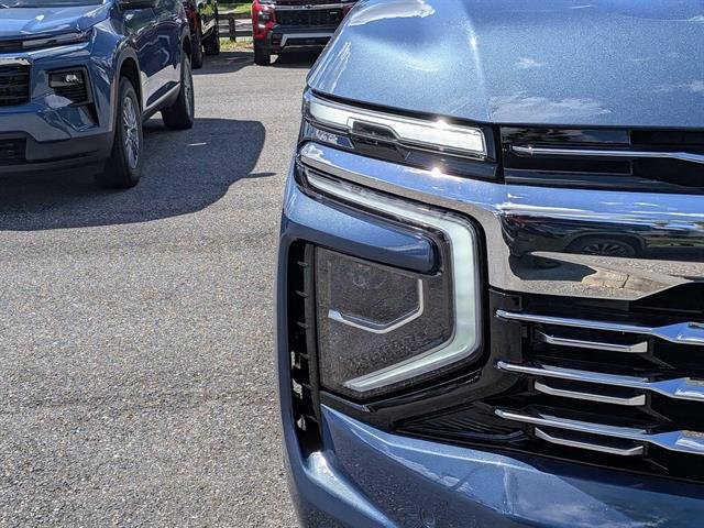 New 2027 Lakeshore Blue Metallic Chevrolet Premier image 9
