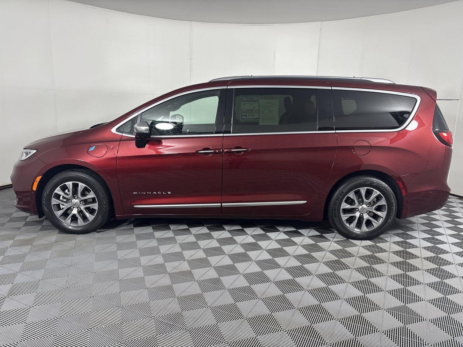 Used 2023 Velvet Red Pearlcoat Chrysler Hybrid Pinnacle image 19