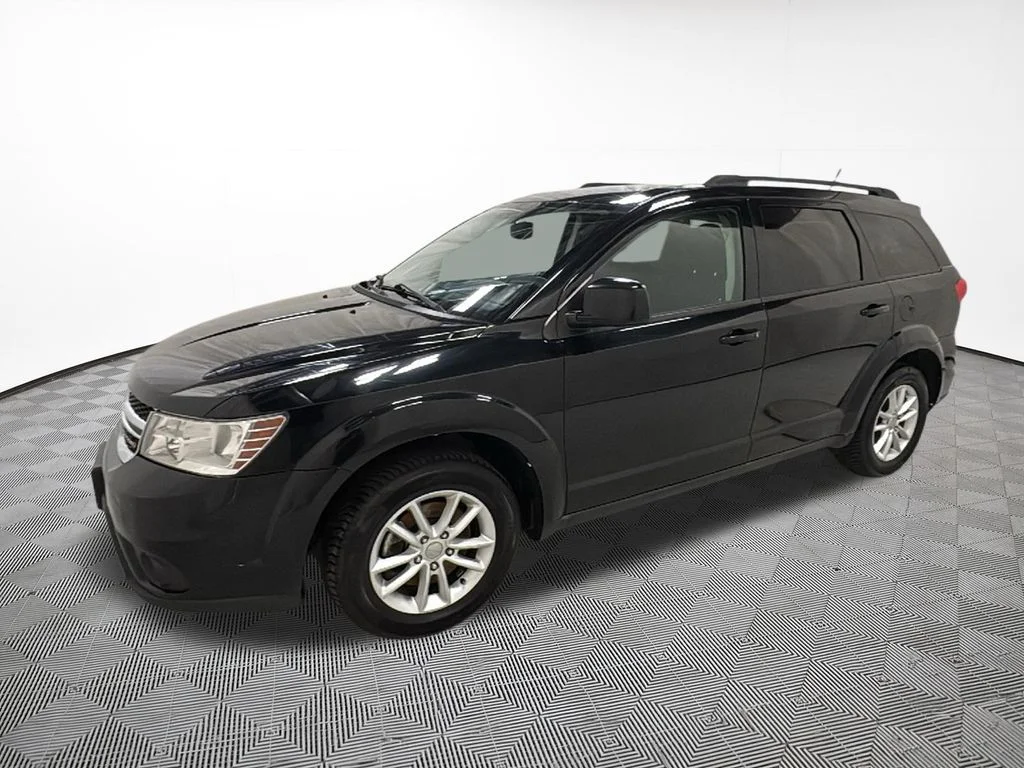 Used 2015 Dodge Journey SXT with VIN 3C4PDCBG9FT627807 for sale in Eau Claire, WI