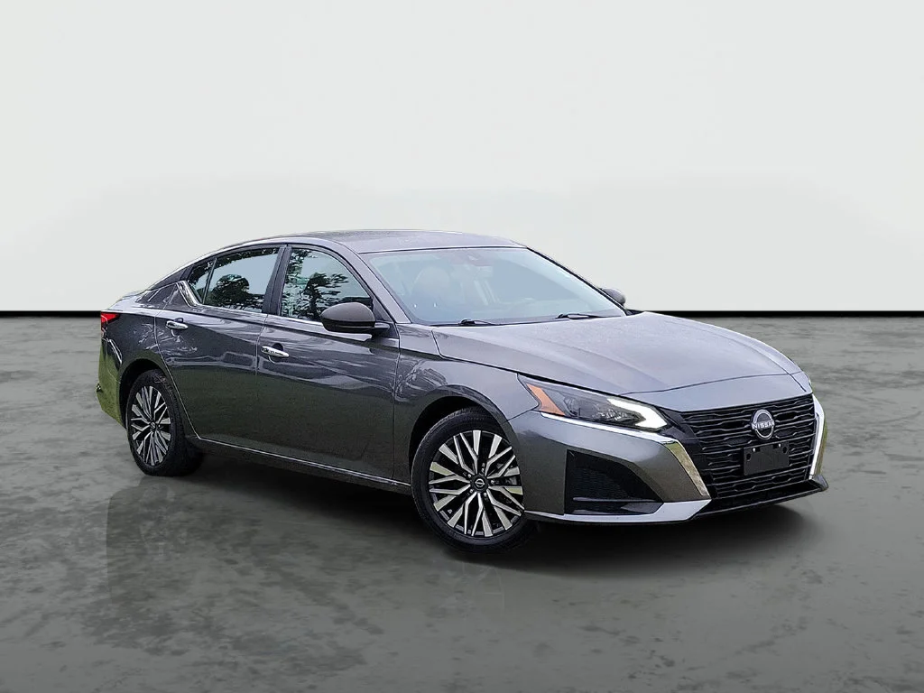 2025 Nissan Altima