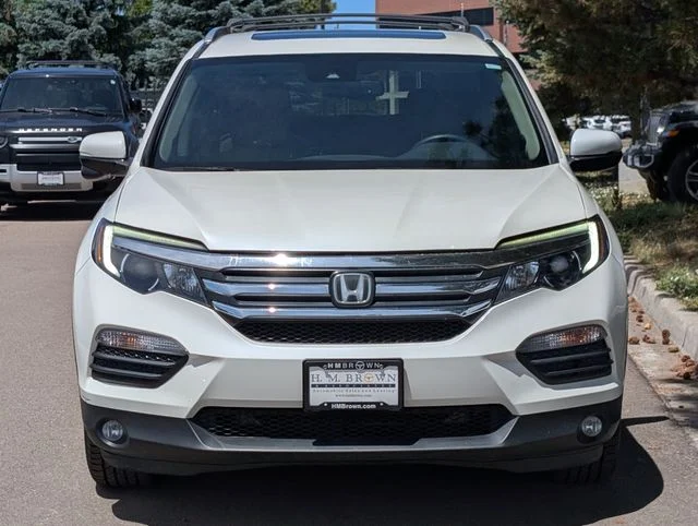 Used 2016 White Diamond Pearl Honda EX-L image 6