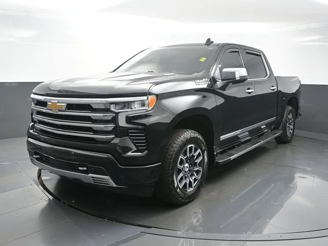 Used 2023 Black Chevrolet High Country image 3