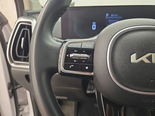 Used 2024 Glacial White Pearl Kia S image 29