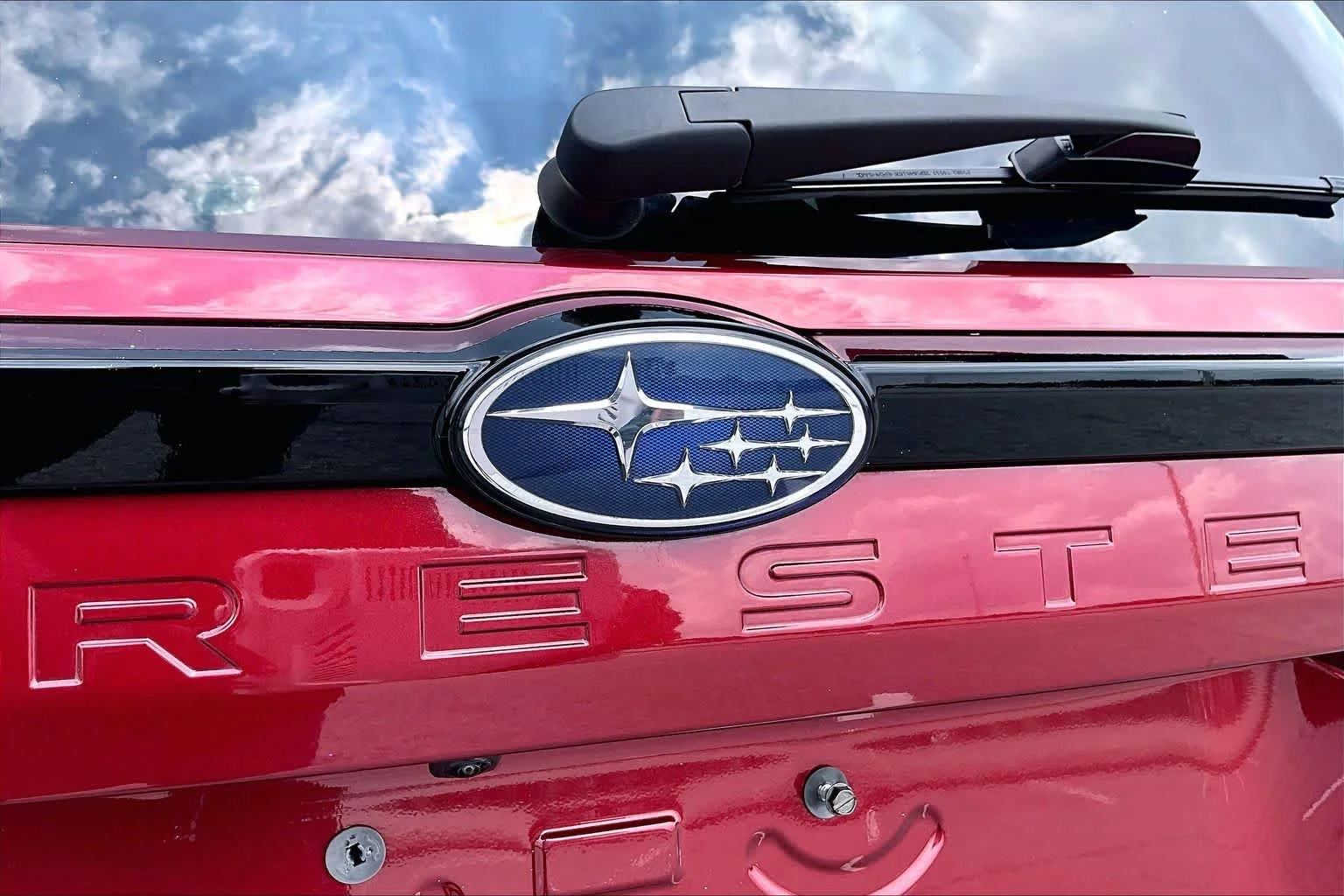 Used 2025 Crimson Red Pearl Subaru Touring image 7