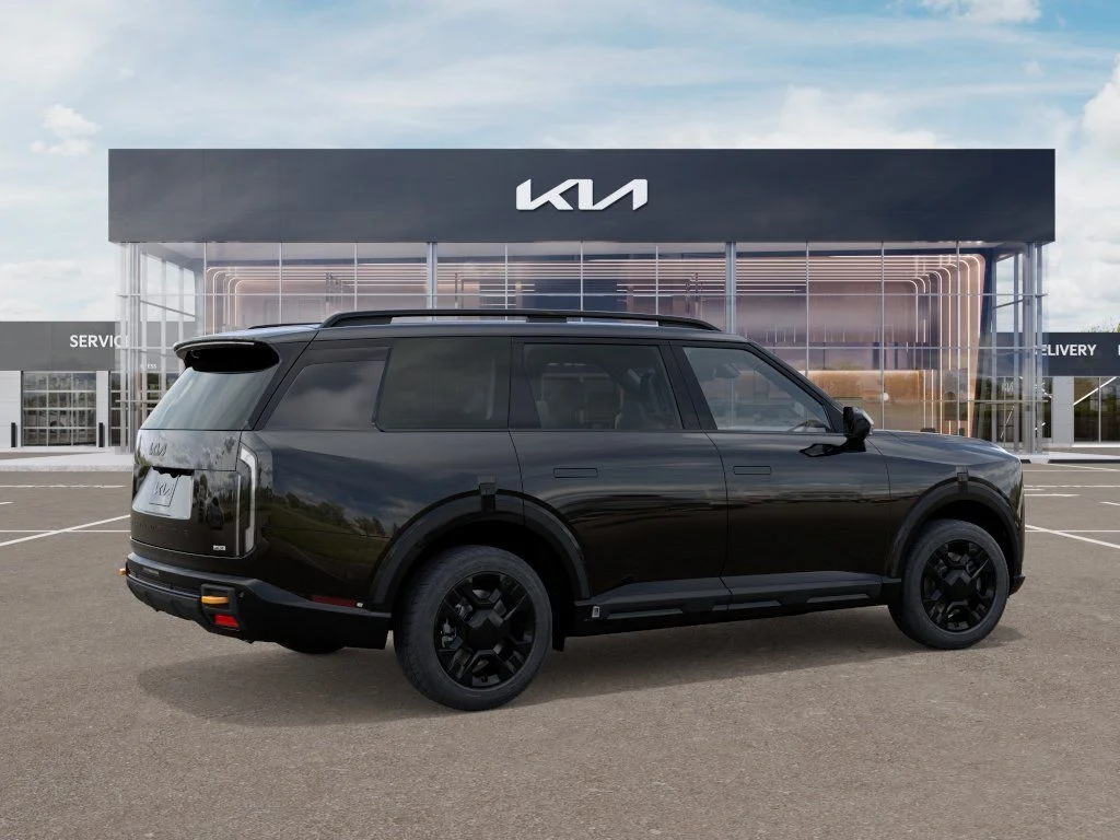 New 2027 Black Kia X-Pro SX-Prestige image 5