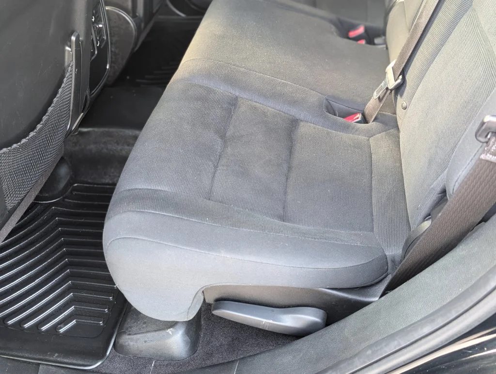 Used 2017 Black Jeep Laredo image 27