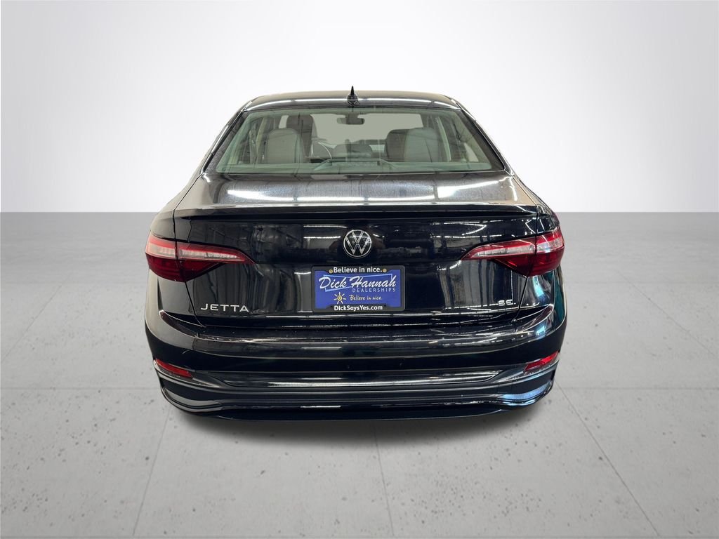 Used 2024 Black Volkswagen 1.5T SE image 5