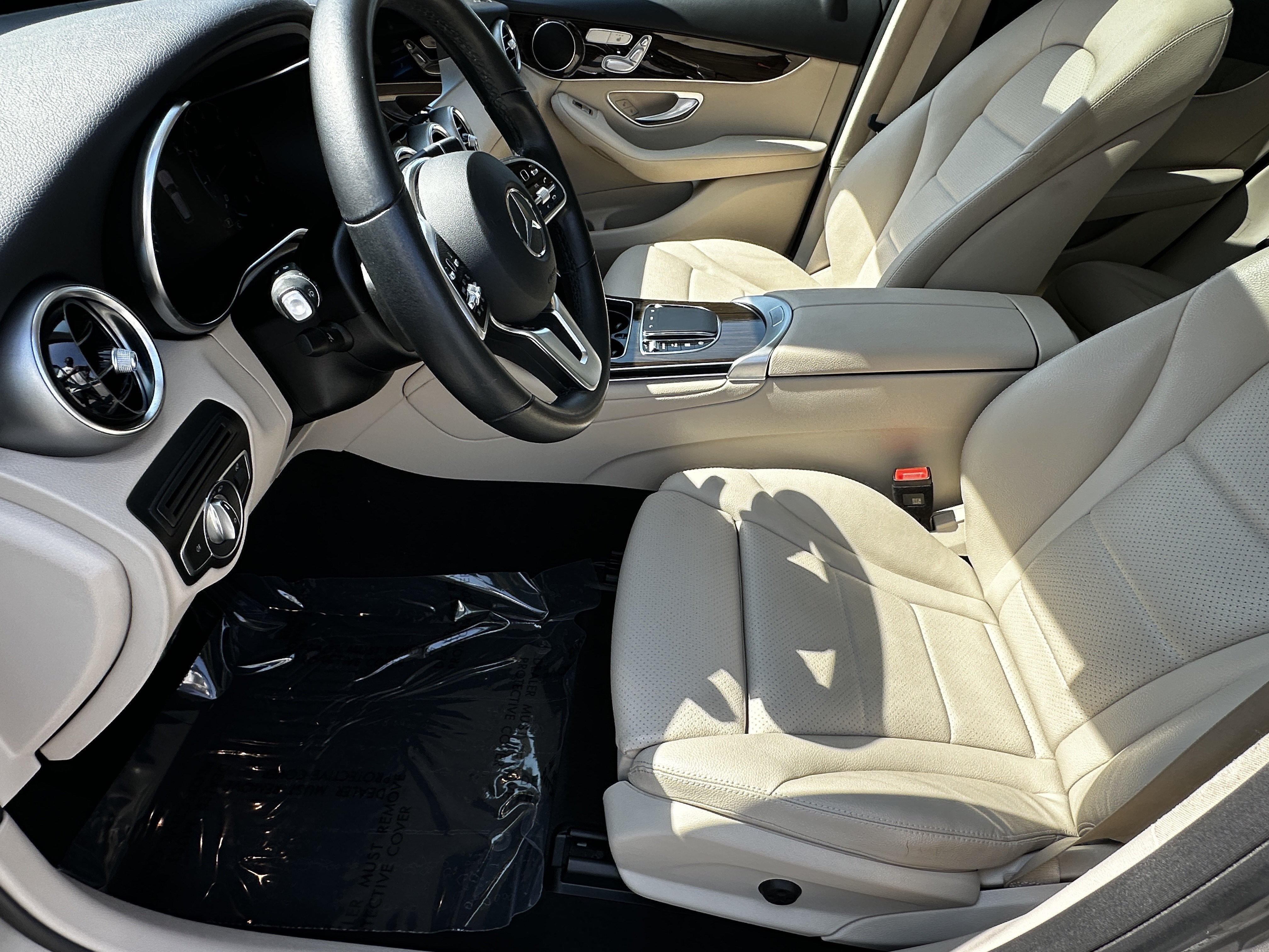 Certified Used 2021 Silver Mercedes-Benz GLC 300 image 10