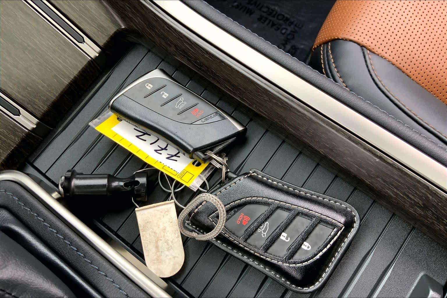 2024 Lexus GX Luxury+ - Photo 15