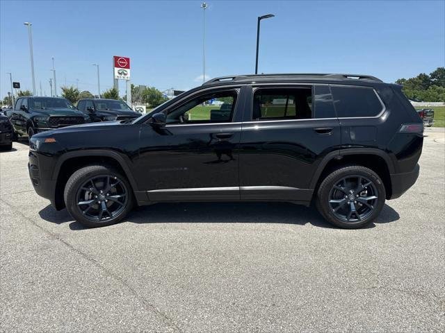 New 2026 Diamond Black Crystal Pearl-Coat Exterior Paint Jeep 85th Anniversary image 5