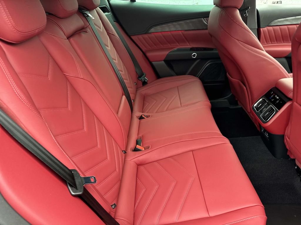 2026 Maserati Grecale Modena V6 - Photo 23