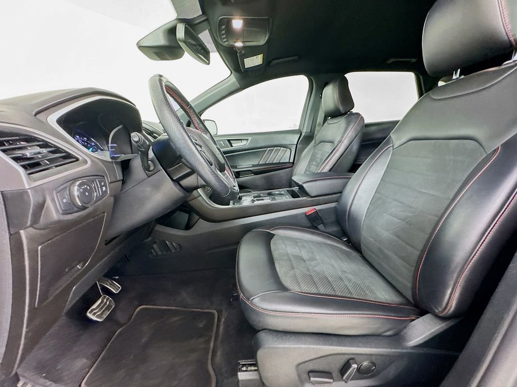 Used 2021 Gray Metallic Ford ST Line image 24