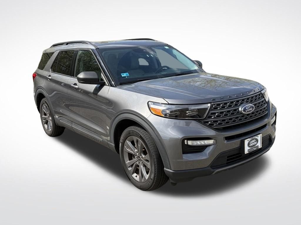 Used 2021 Gray Ford XLT image 3