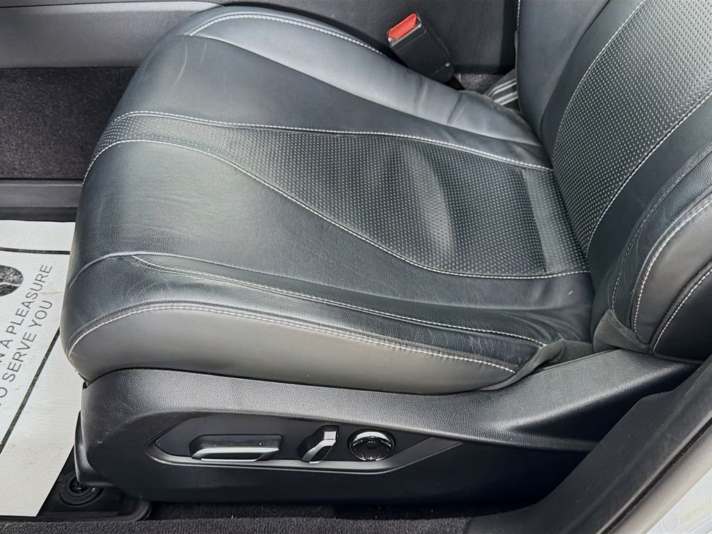 Used 2022 Lunar Silver Metallic Acura w/Technology Package image 19
