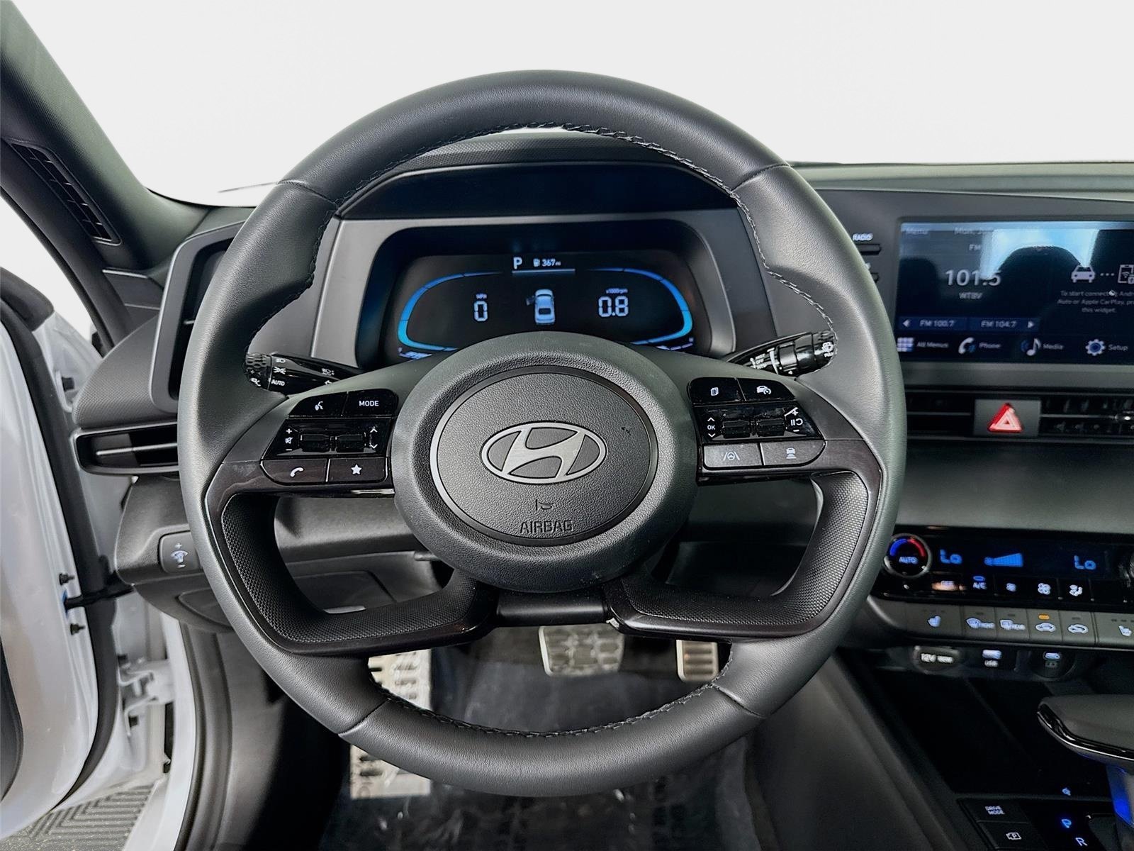 Used 2026 Serenity White Pearl Hyundai SEL Sport image 12