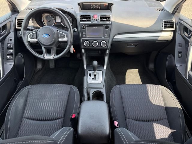 Used 2017 Crystal Black Silica Subaru 2.5i image 13