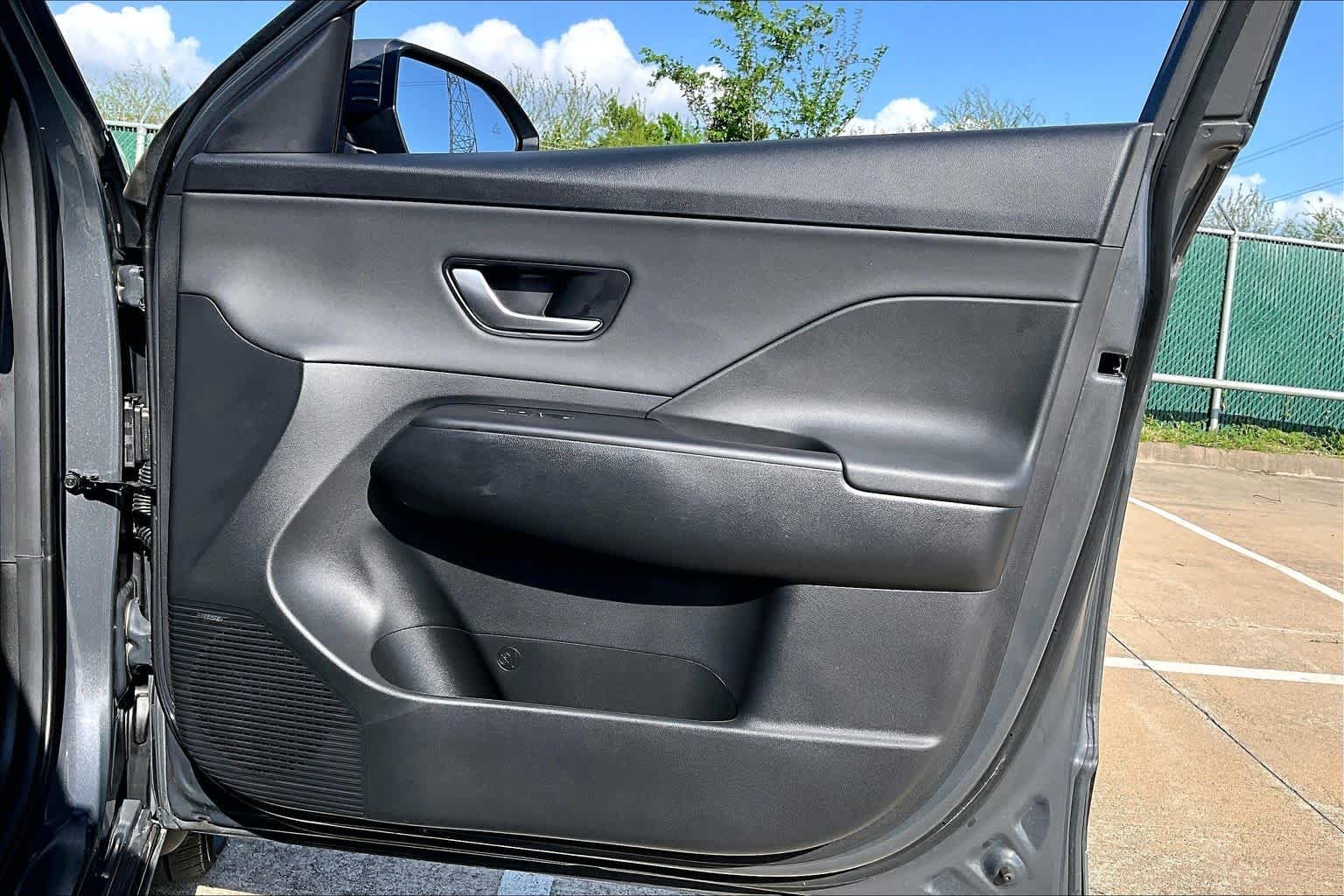 Used 2024 Ecotronic Gray Pearl Hyundai Limited image 21