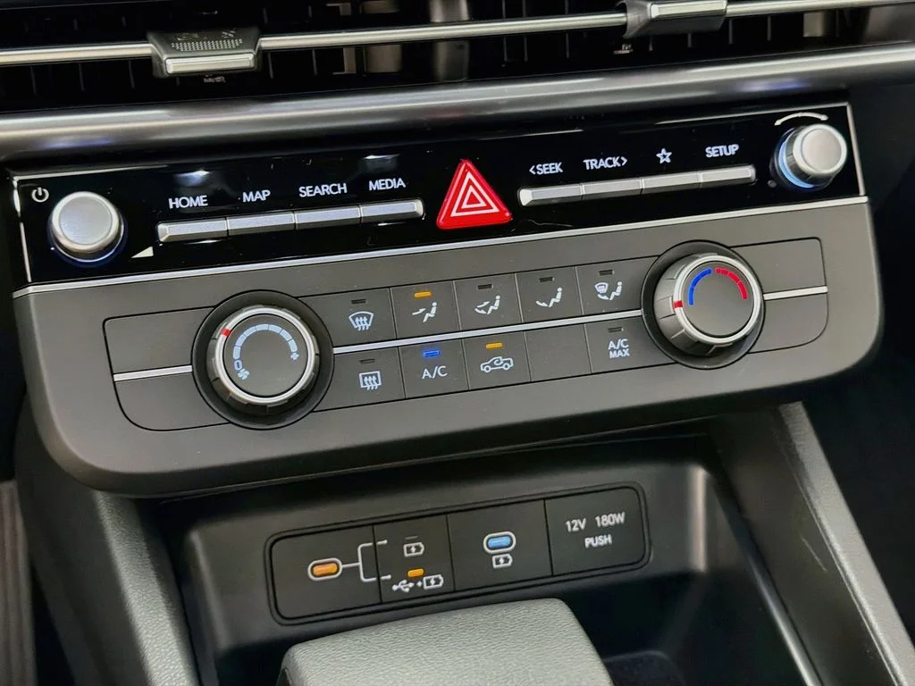 New 2027 Blue Stone Hyundai SE image 16