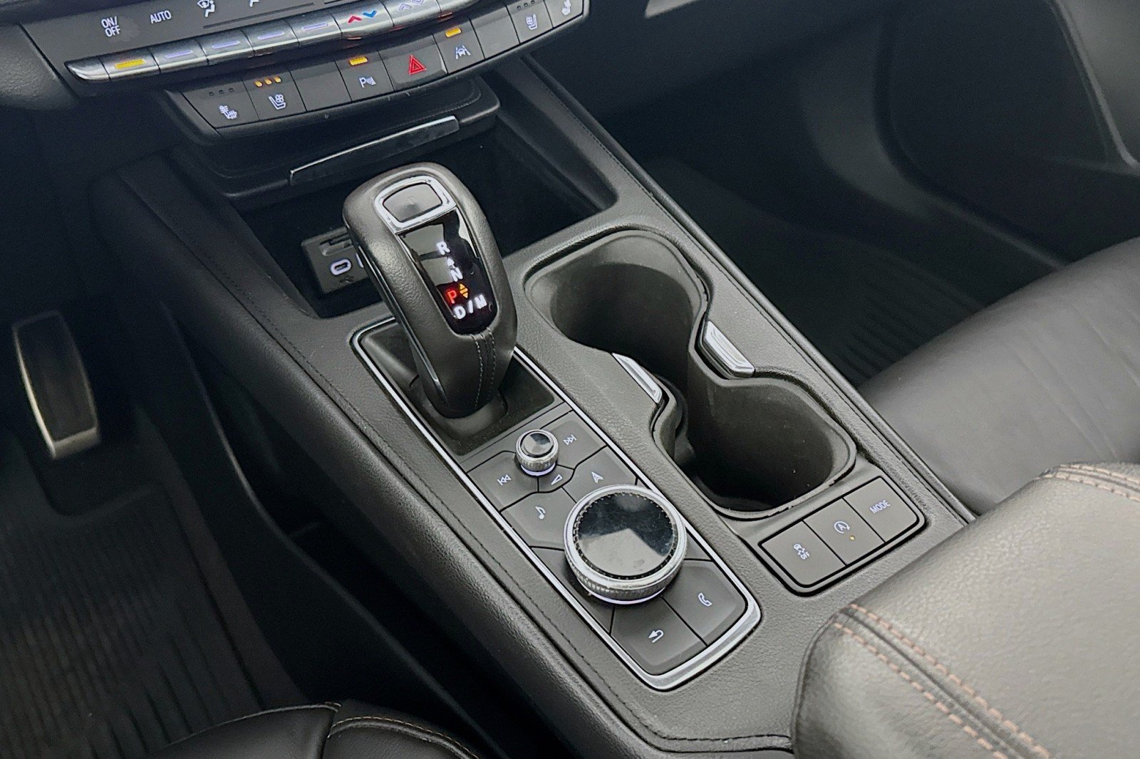 Used 2019 Shadow Metallic Cadillac FWD Sport image 6