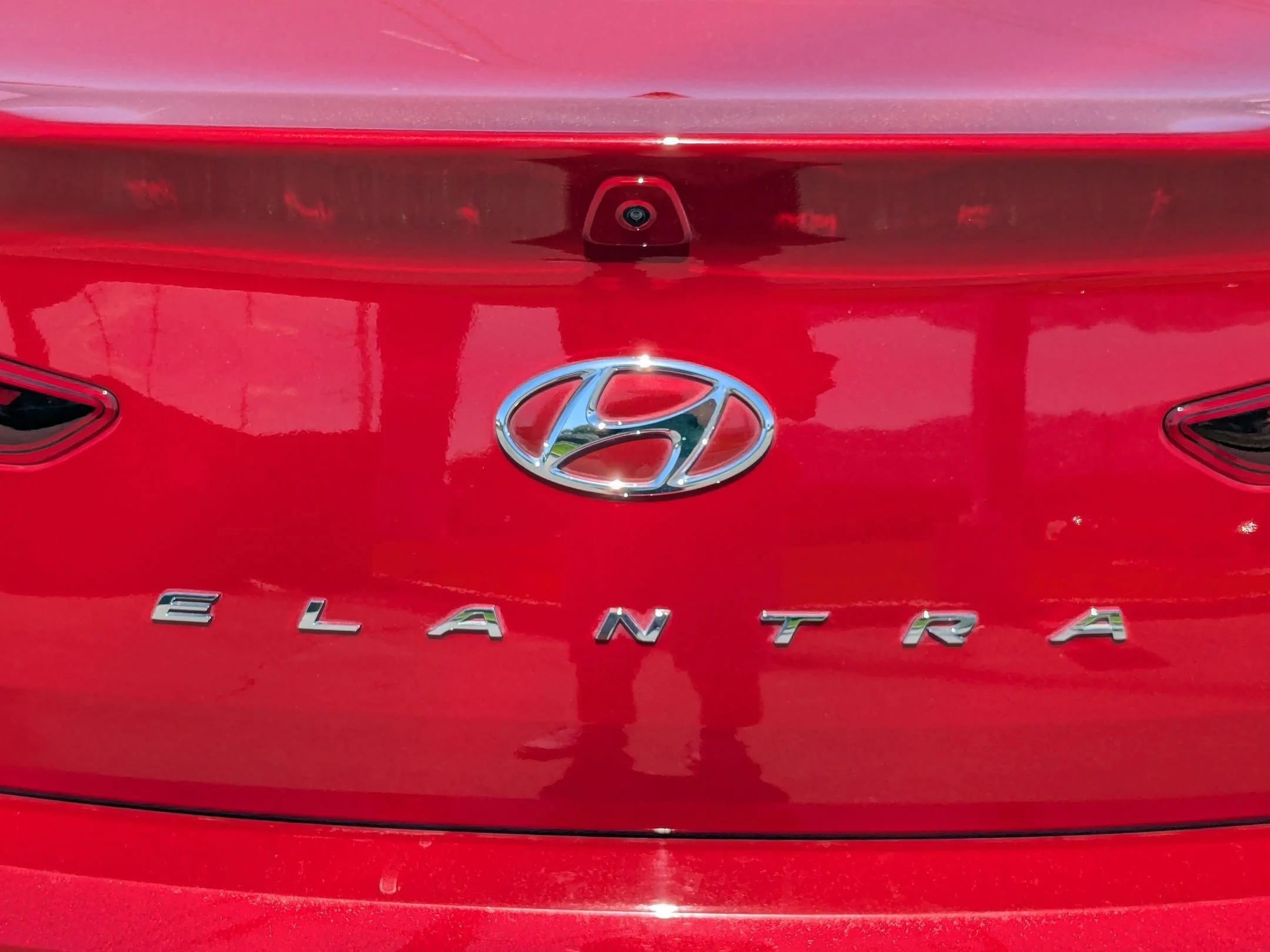 Used 2020 Scarlet Red Pearl Hyundai Value Edition image 13