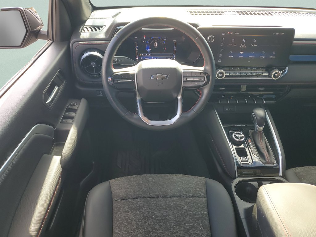 Used 2023 Black Chevrolet Z71 image 12