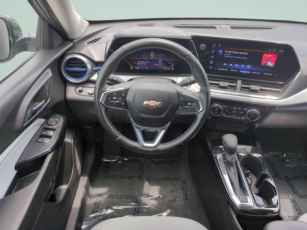 Used 2025 Gray Chevrolet LT image 12