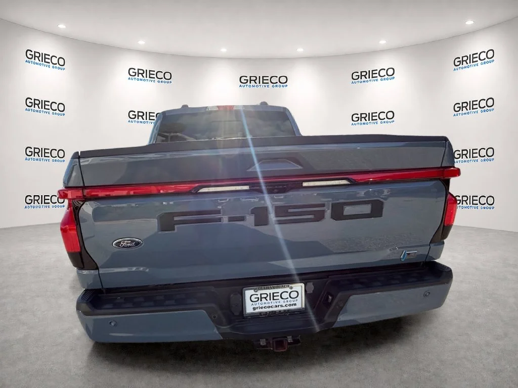 Used 2023 Gray Ford Lariat image 6