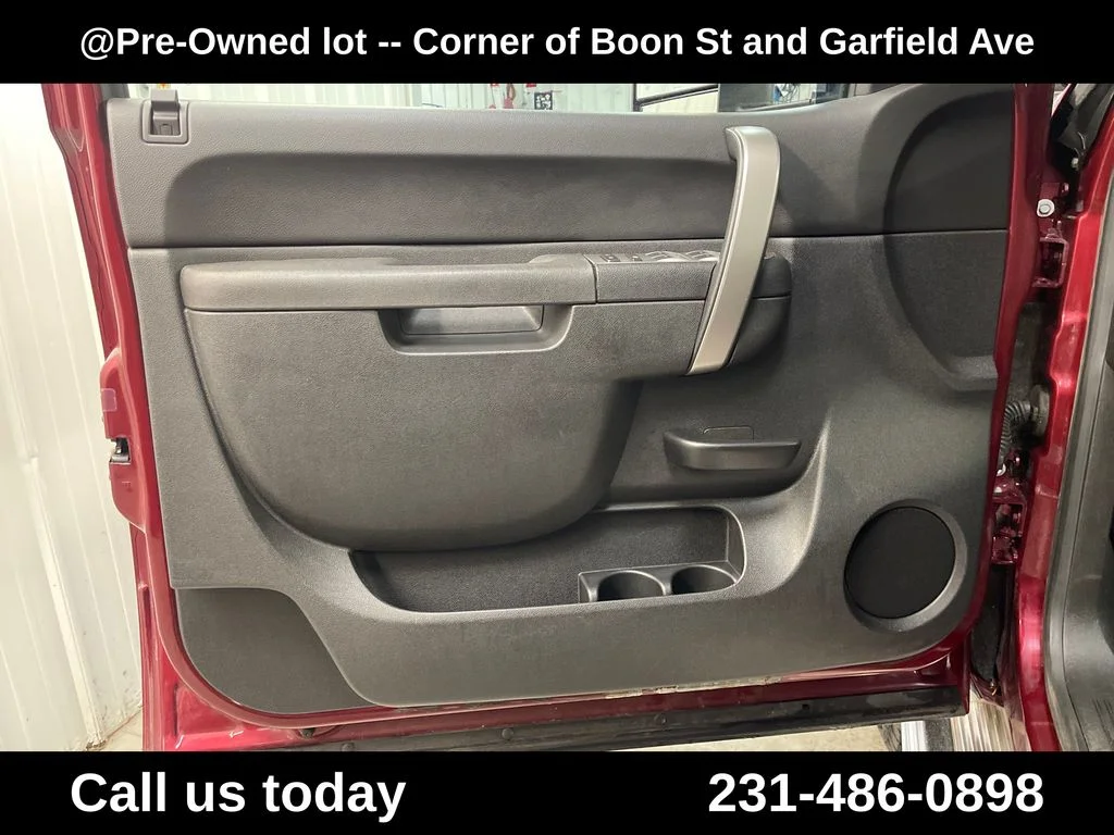 Used 2013 Red Chevrolet LT image 15