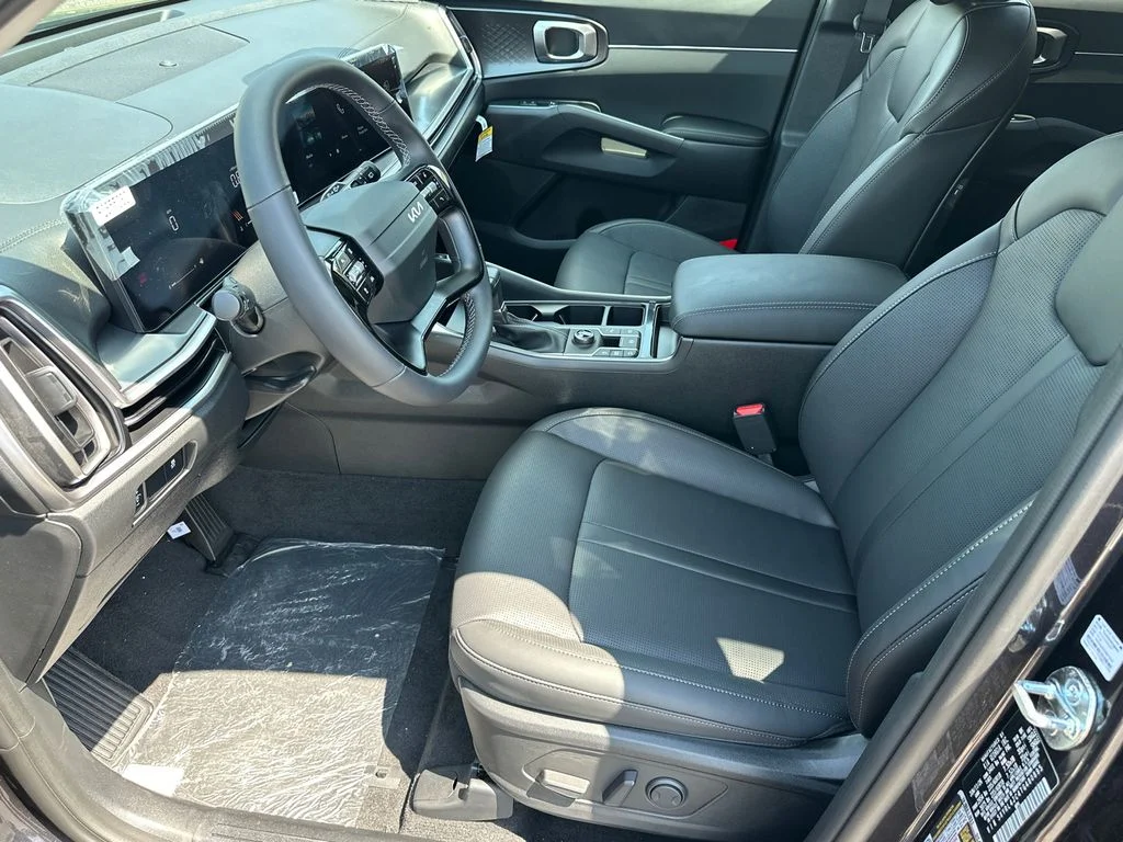 New 2026 Gray Kia S image 9