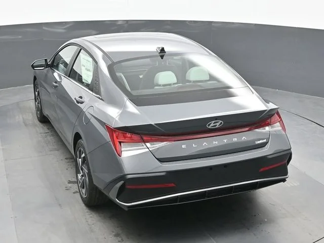 New 2026 Gray Hyundai Limited image 10