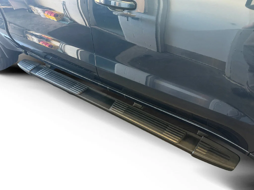 Used 2020 NORTHSKY BLUE METALLIC Chevrolet RST image 18
