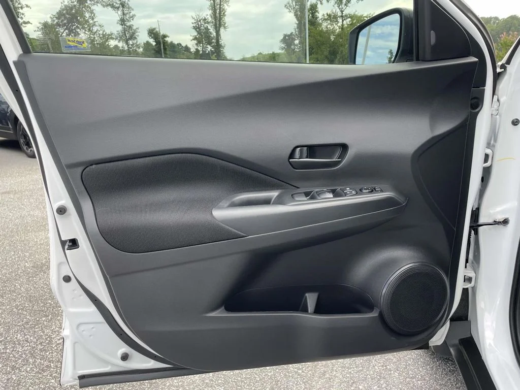 Used 2024 Fresh Powder Nissan S image 5