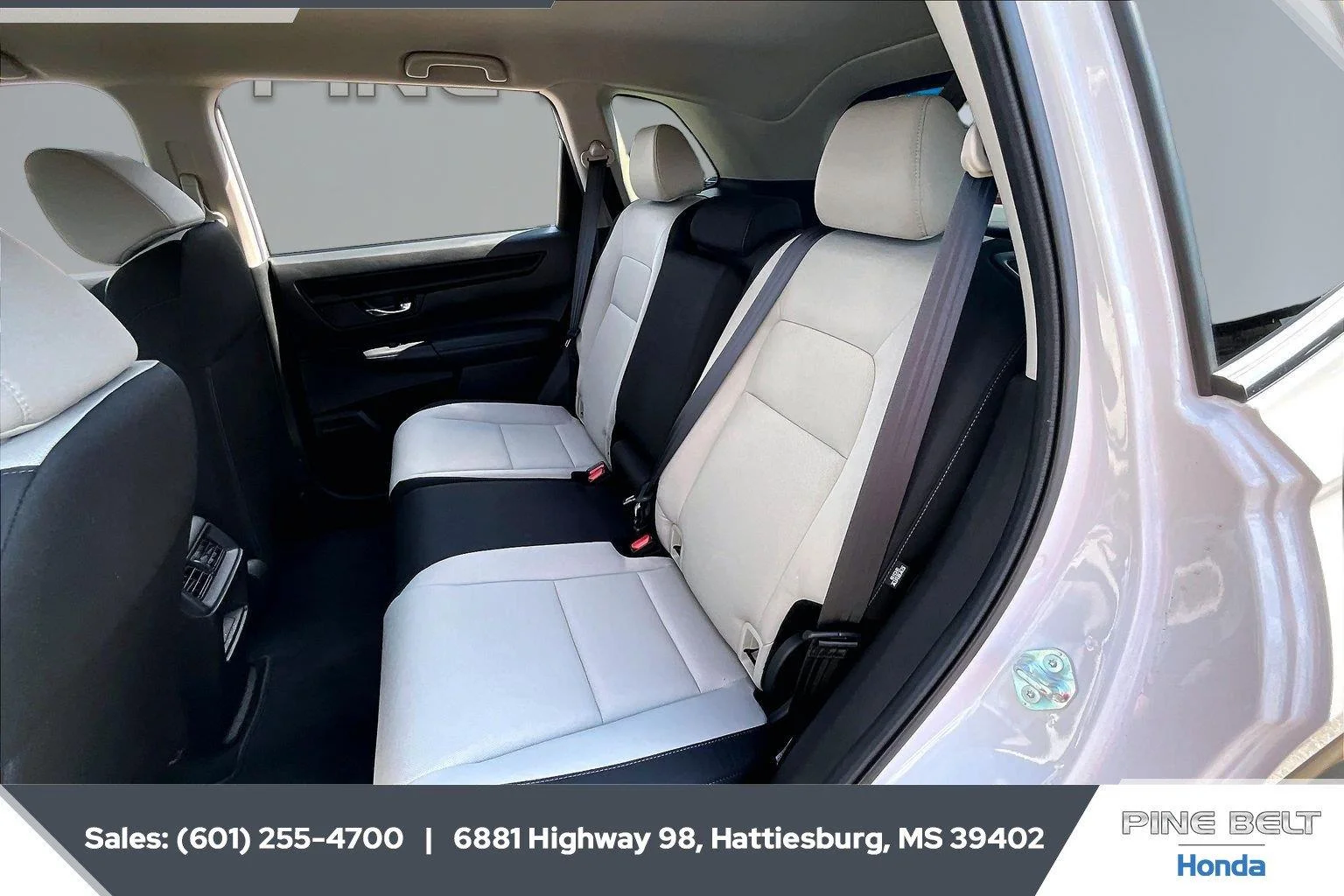 Used 2026 Platinum White Pearl Honda LX image 19