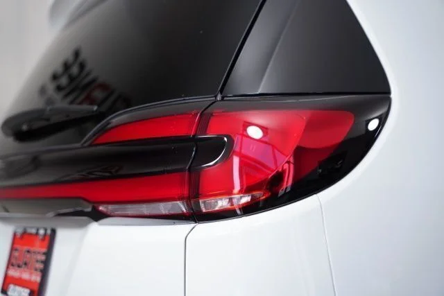 2025 Chrysler Pacifica Select - Photo 33