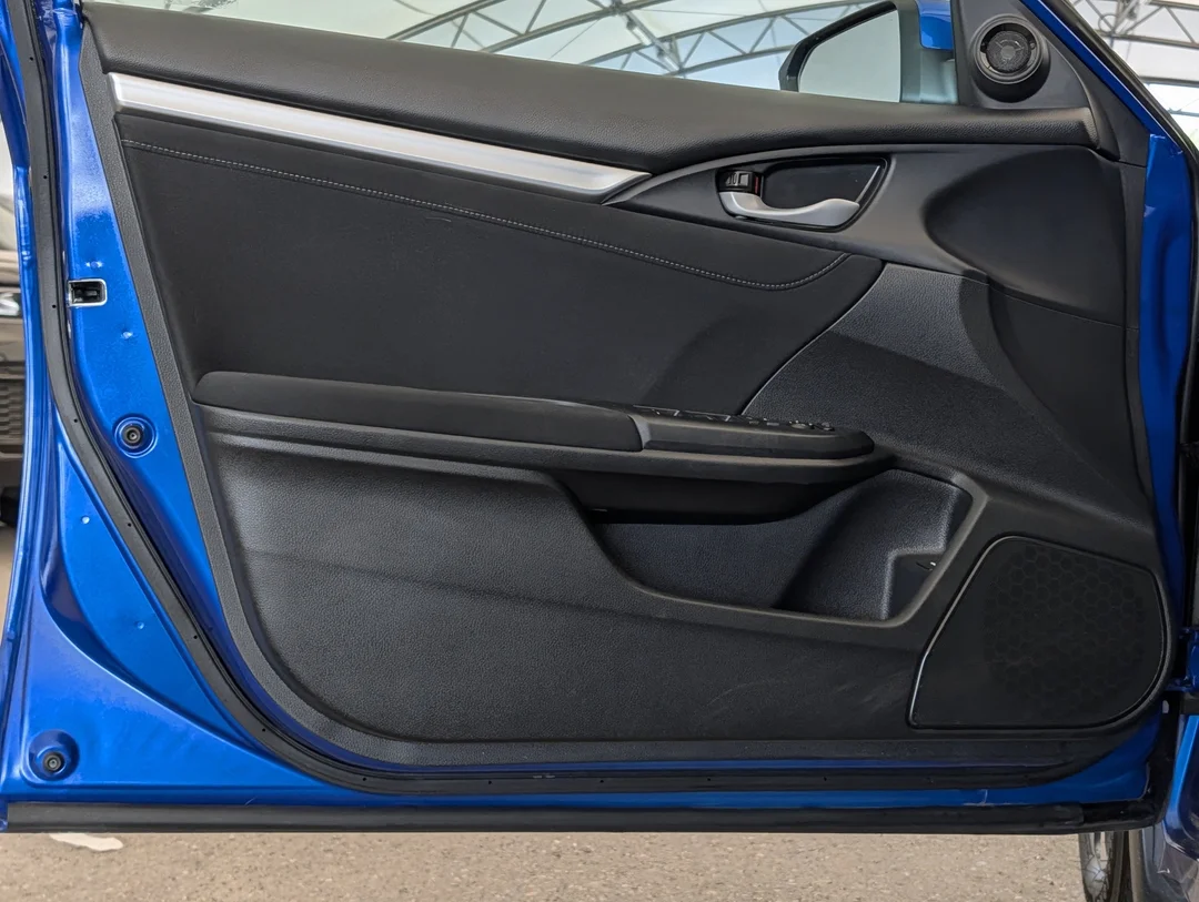 Used 2020 Blue Honda EX - - FWD - Sunroof - Heated Seats - Adaptive Cruise Control & More! image 12