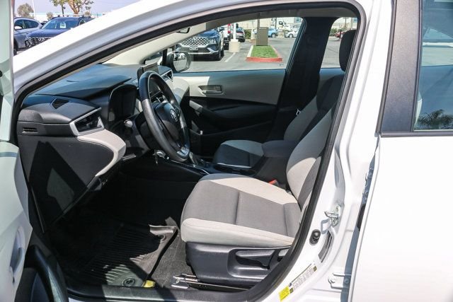 Used 2024 White Toyota LE image 21