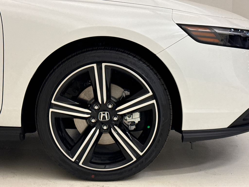 New 2026 Platinum White Pearl Honda Sport image 6
