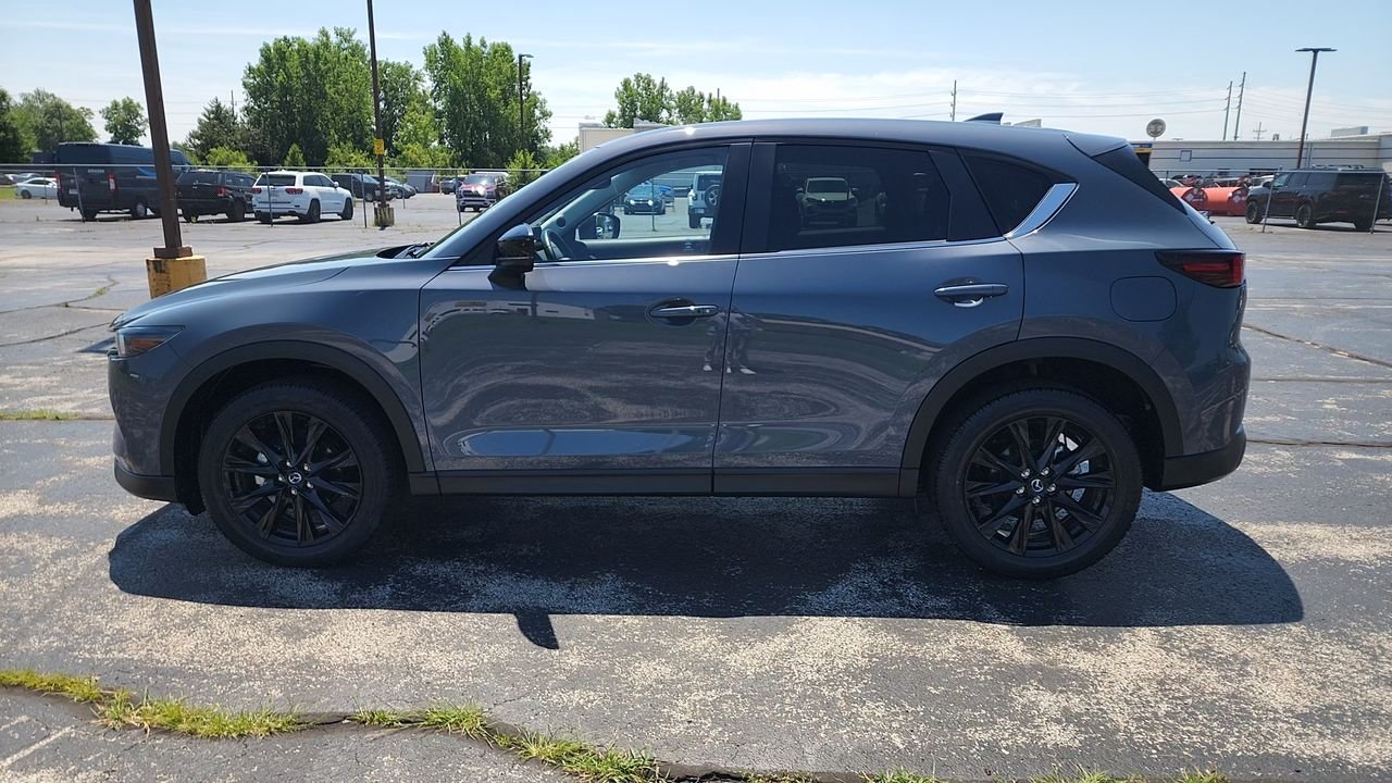 Used 2025  Mazda 2.5 S Carbon Edition image 5