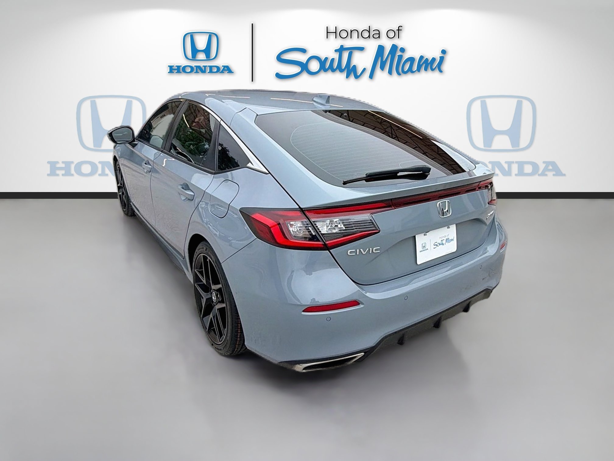 Used 2024 Gray Honda Sport Touring image 5